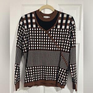 Elegant V-Neck Checkered Sweater